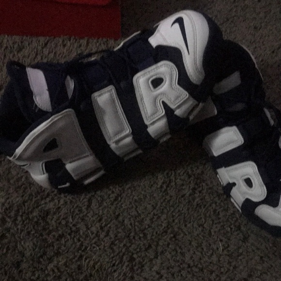 Nike - Picture 1 of 4